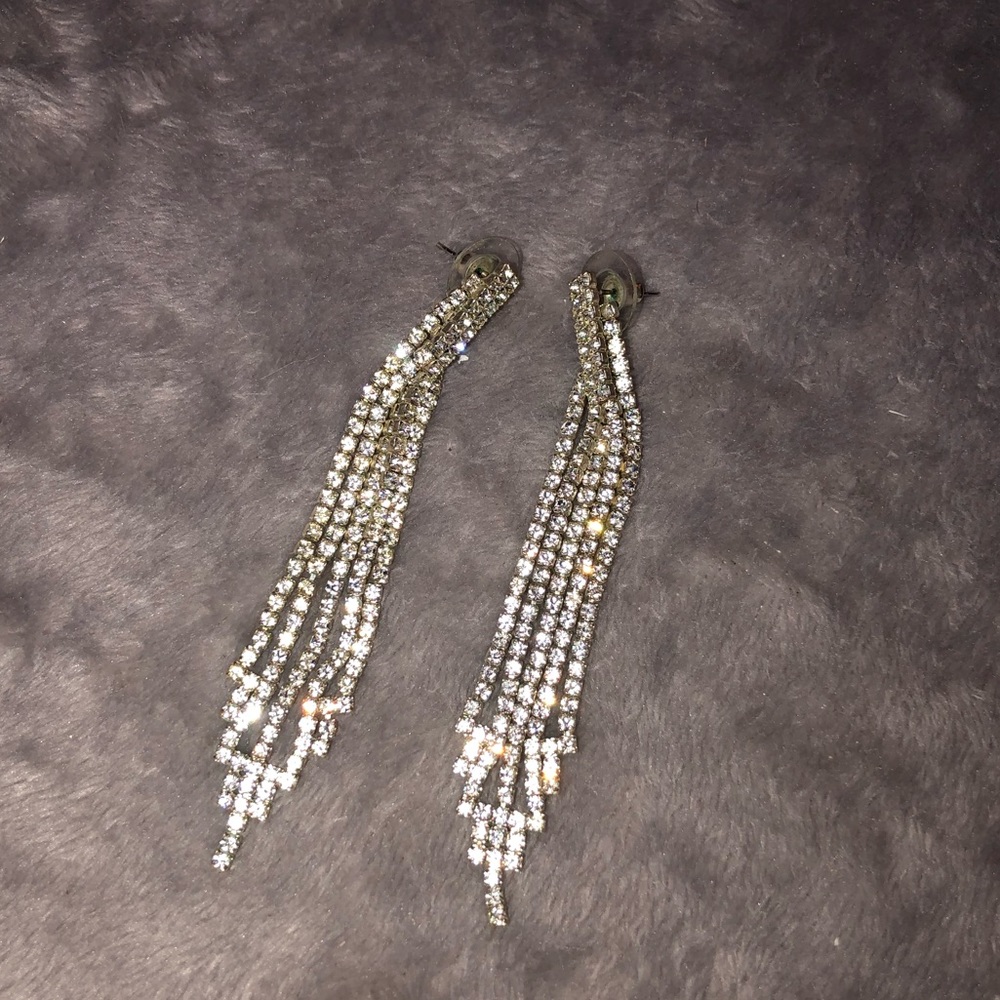 Claire’s diamond earrings